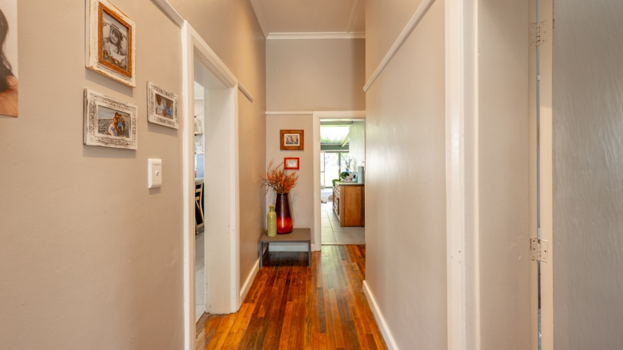 5 Bedroom Property for Sale in Bredasdorp Western Cape